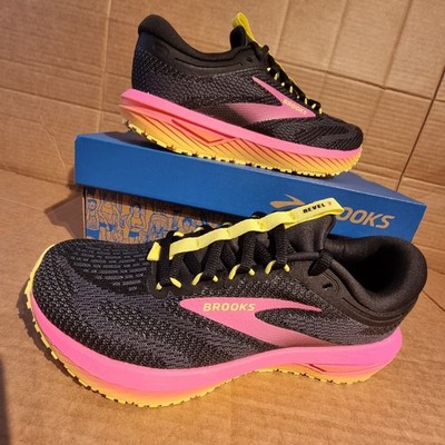 Brooks Revel 7 Damen Laufschuhe UK4,5, schwarz/pink, Premium Workout Sneaker