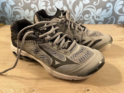 Mizuno Wave Lightning Z5 Volleyball Shoes Size