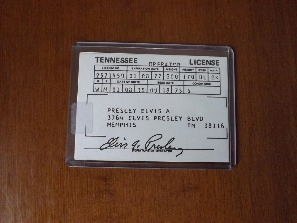 Souvenir Driver's License - Elvis Presley.   - Image 3 of 3