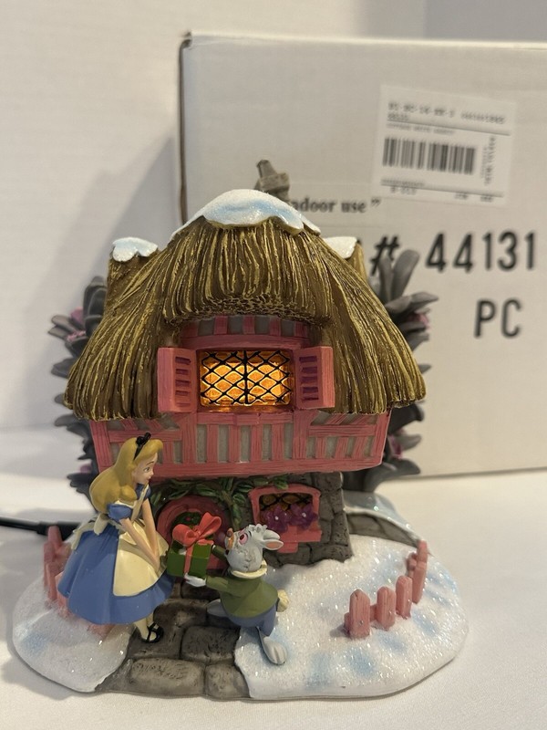 HTF NIB RARE Disney Alice In Wonderland White Rabbit’s Light Up Christmas House