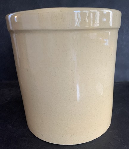 Roseville OH, Ransbottom RRP Co. Pottery 6.25” X 6” Clover Honey Crock, MINT - Picture 5 of 8