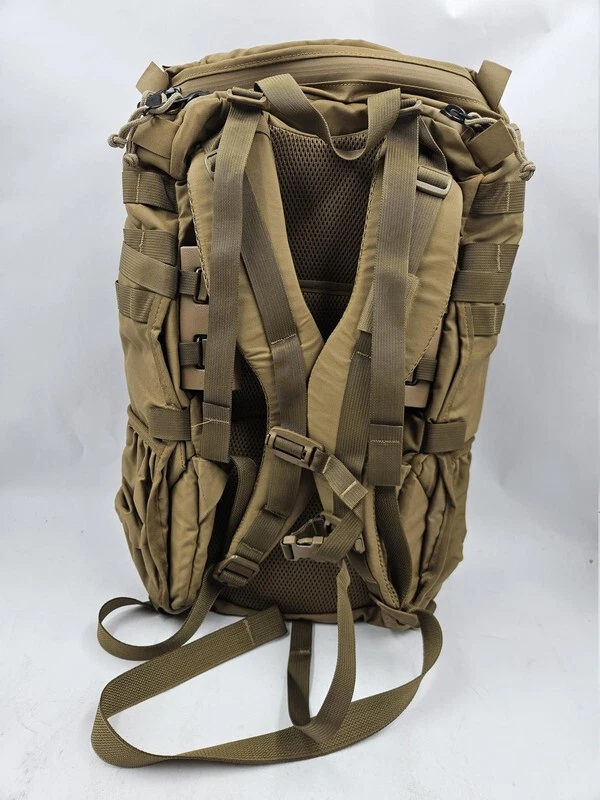 MYSTERY RANCH 110602-215-31 ASALTO 3 DÍAS BVS-COYOTE-M MONTANA Foto 2 de 4