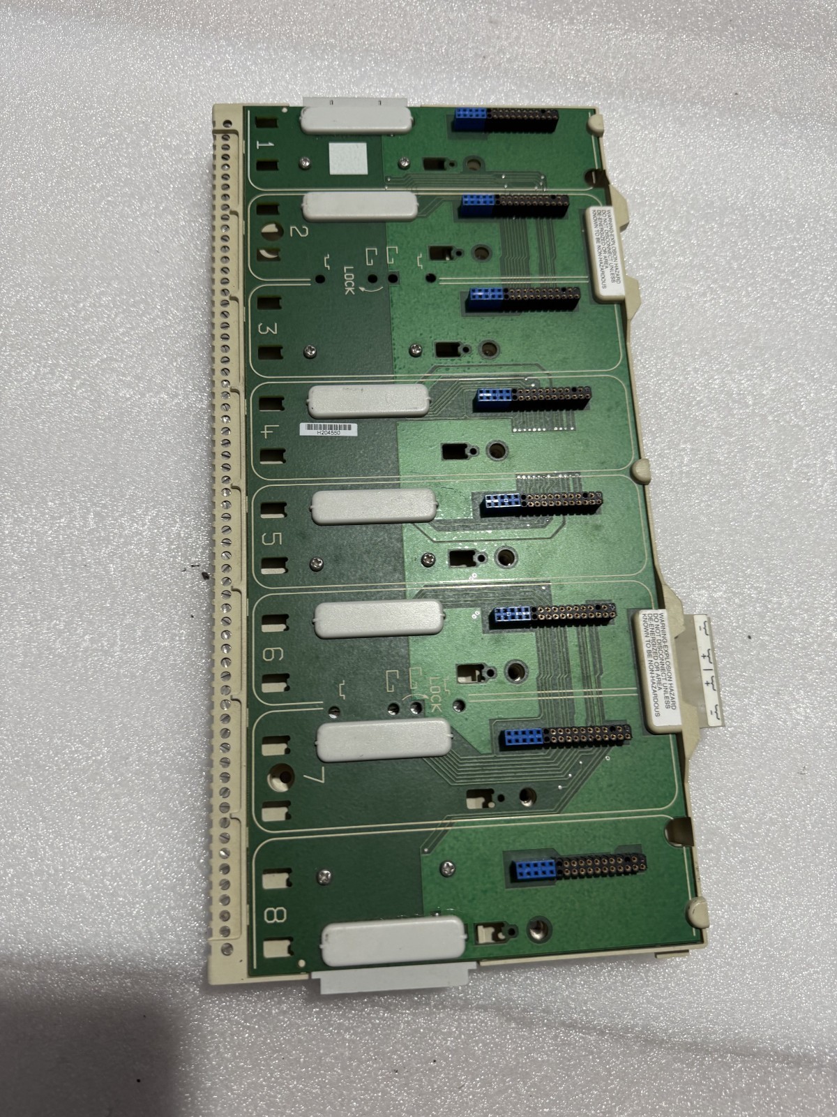 GE Fanuc 8709-CA-08 Rev A 8-Module I/O Carrier Earth Bar
