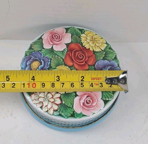 Vintage Riley’s Toffee Halifax England EMBOSSED FLORAL TIN 1950’s Floral Roses - Bild 7 von 8
