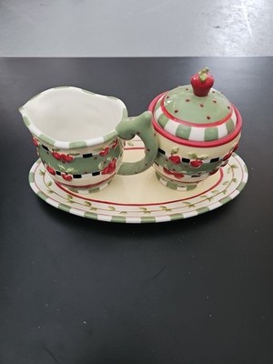 Karla Dornacher Giftcraft Apple Accent Cream and Sugar Set Country Kitchen Decor