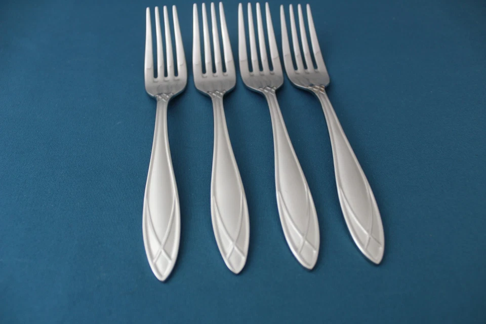 4 tenedores de ensalada Yamazaki Patrick ALEXANDRA ICE acero inoxidable China 6 3/4" Foto 2 de 4