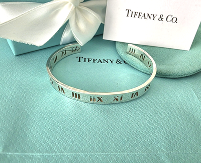 Tiffany & Co Silver Atlas Pierced Cutout Stencil Roman Numeral 7.5