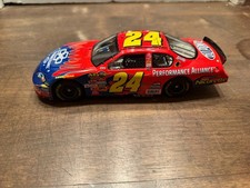 Jeff Gordon 24 DuPont Performance Alliance 2006 Monte Carlo SS 1/24 NASCAR