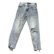 Aeropostale Womens 000 Mom Jeans Blue Light Wash Distressed Raw Hem Denim EUC