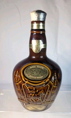 Chivas Regal Royal Salute by Wade , 21 year old 70cl whiskey bottle B3