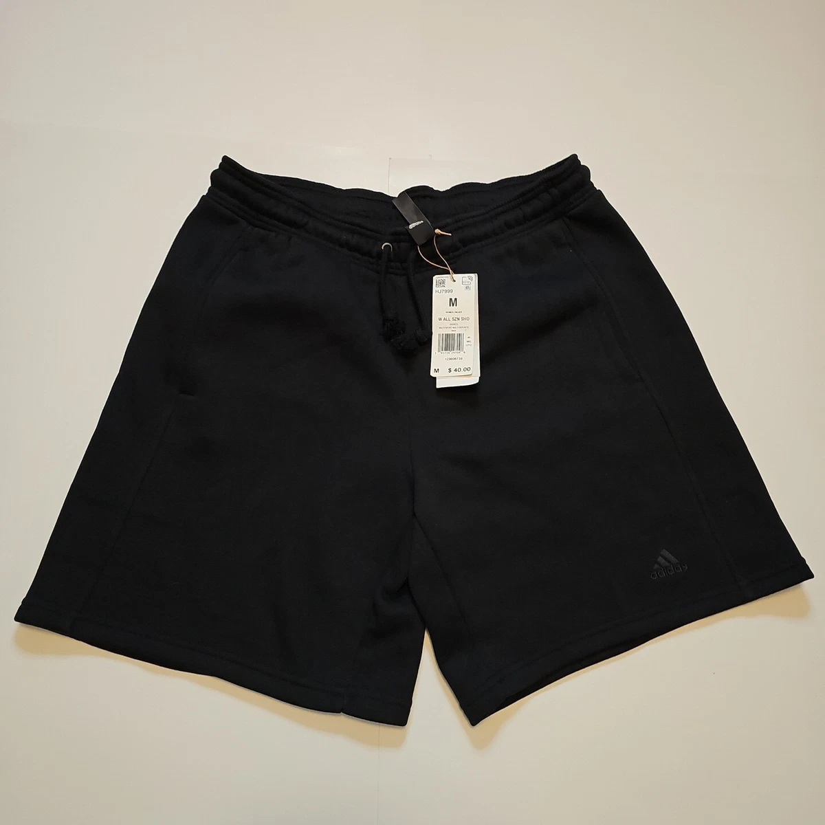 NWT Adidas All SZN Sportswear Black Fleece Shorts Women s Medium HJ7999 New