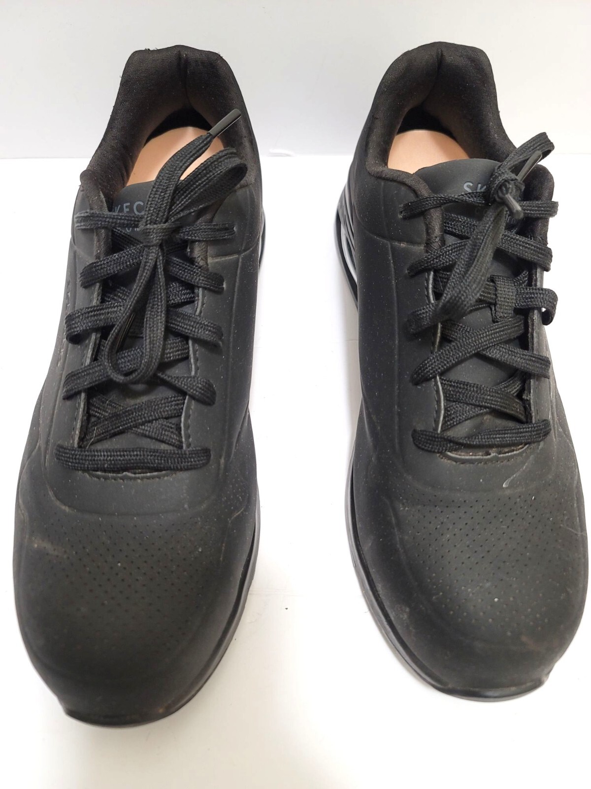 Skechers Men's Black Slip Resistant Memory Foam Steal toe Sneakers Size 11