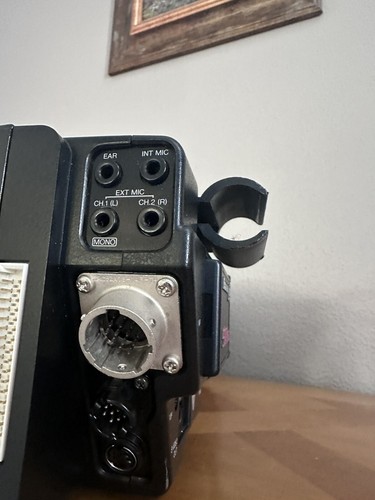 Cámara Panasonic WV-D5100HS con lente zoom WV-5100HS y TV con fuente de alimentación ¡Funciona! - Imagen 15 de 21