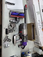 Dyson V10 Animal Cordless Stick Vacuum   Used