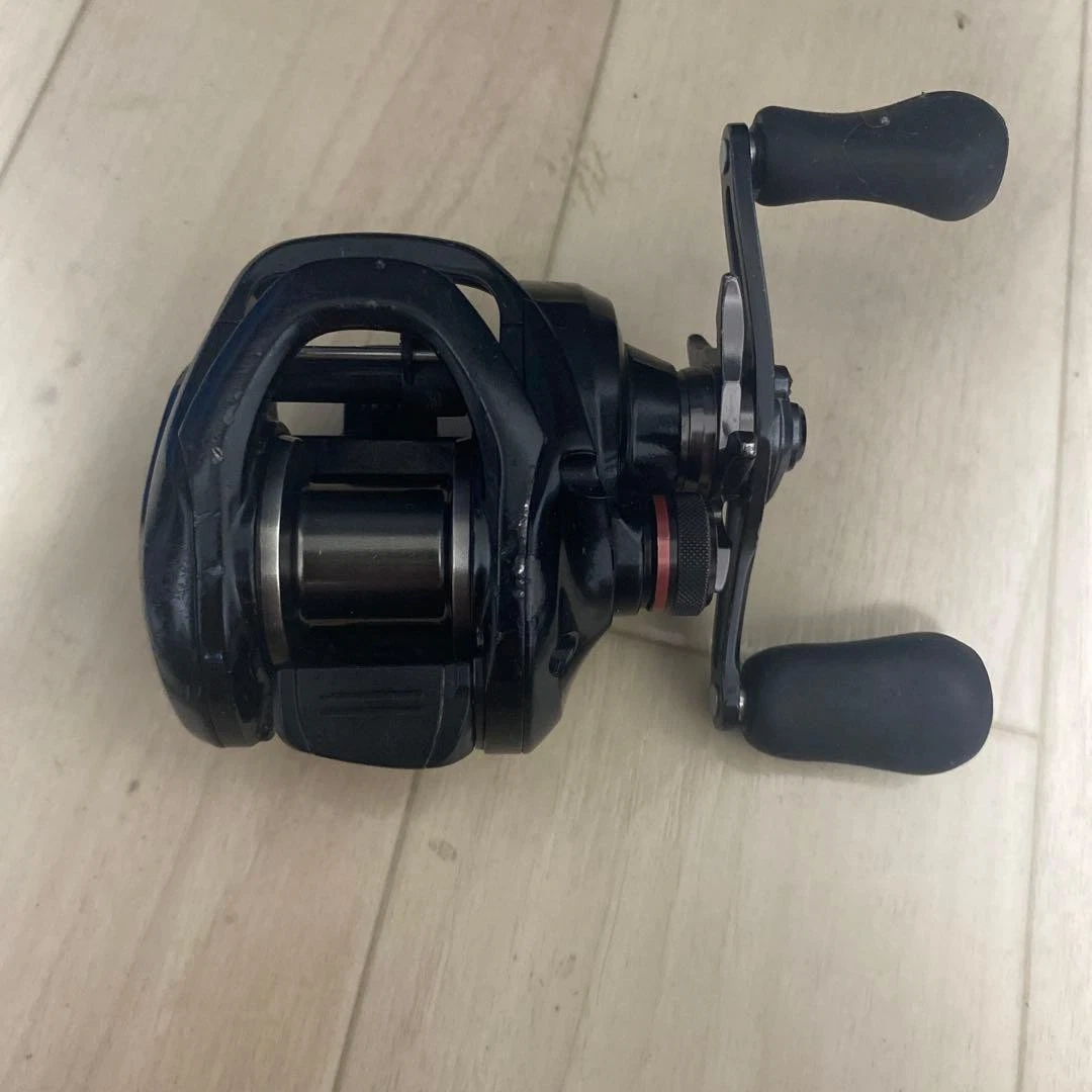 Shimano Scorpion DC Baitcasting Fishing Reels for sale - eBay