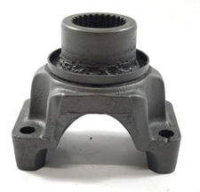 1976 - 1979 Ford F150 Bronco Dana 44 Front Axle Pinion Yoke 26 Spline 1976 - 1979 Ford F150 Bronco Dana 44 Front Axle Pinion Yoke 26 Spline