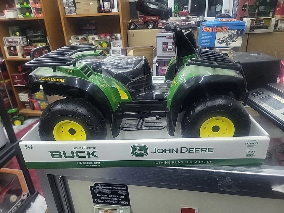 2004 ERTL 1.6 Scale ATV John Deere "Buck" Plastic Model NEW Toy - Image 3 of 4