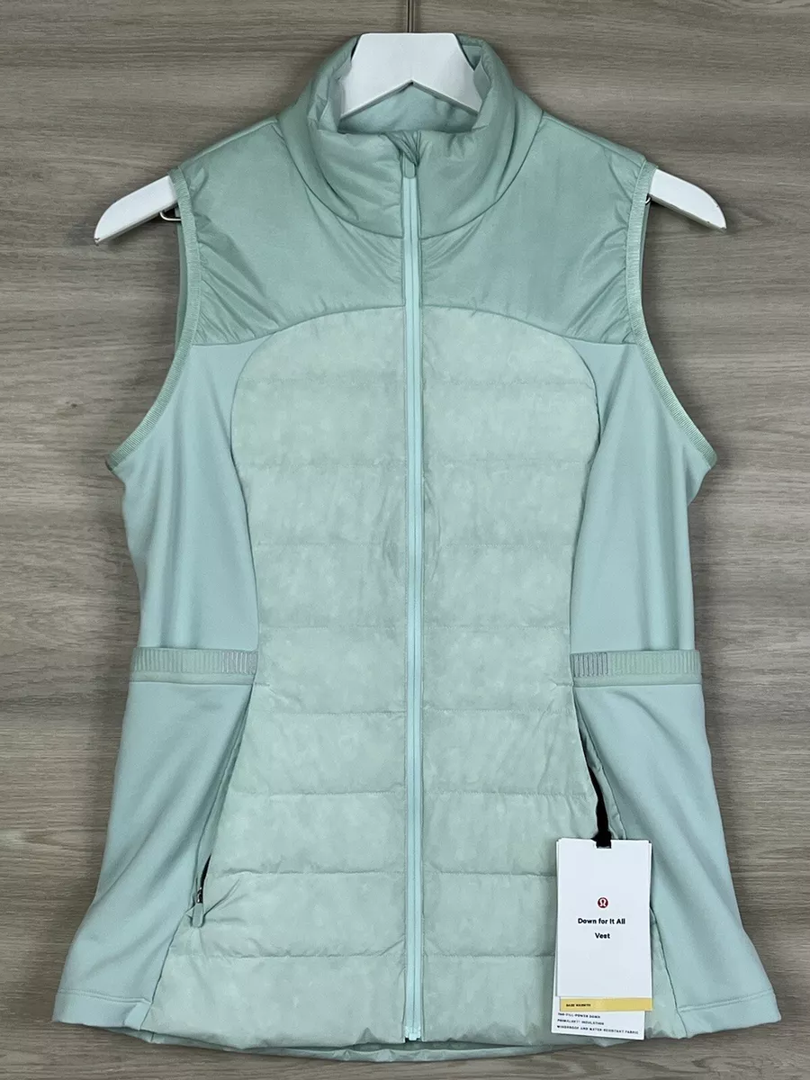 Lululemon Down For It All Vest 4-Way Stretch Size 6 Delicate Mint DELM 75204