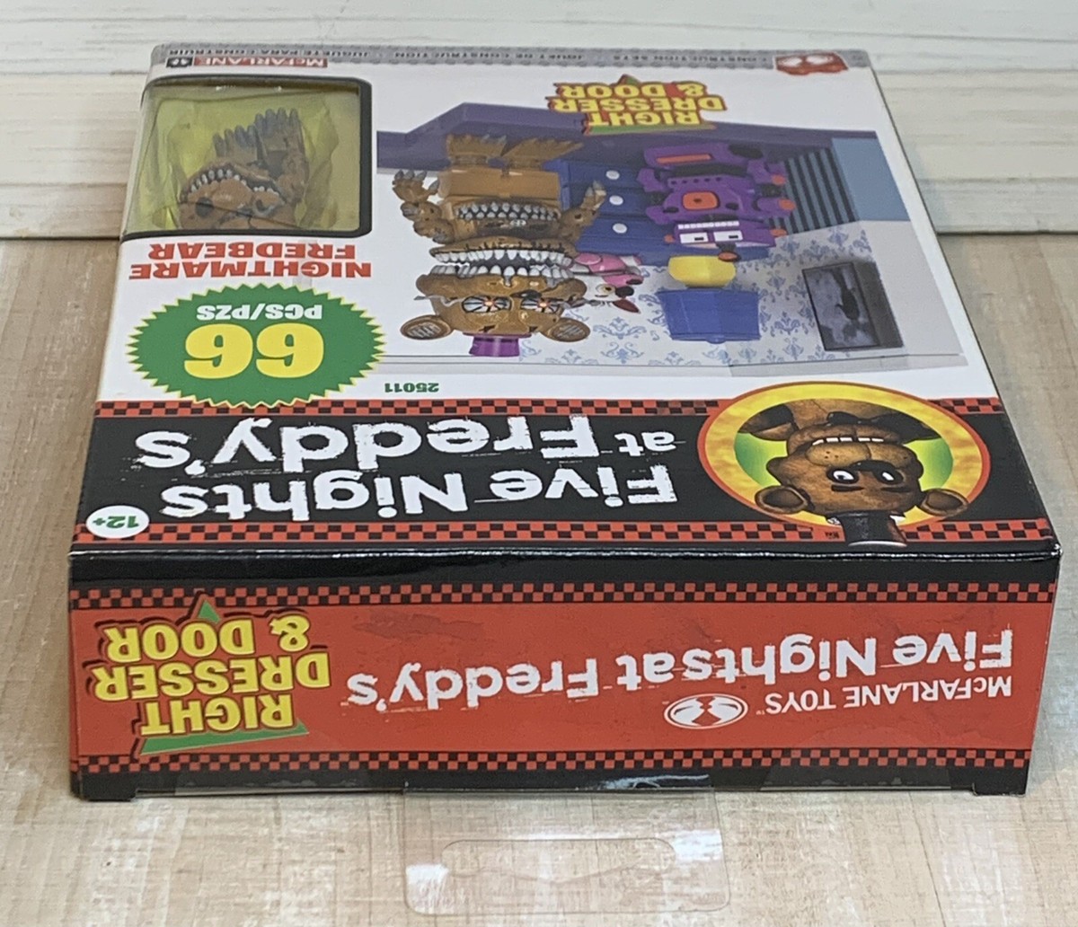 Five Nights At Freddy's McFarlane #25011 Right Dresser & Door