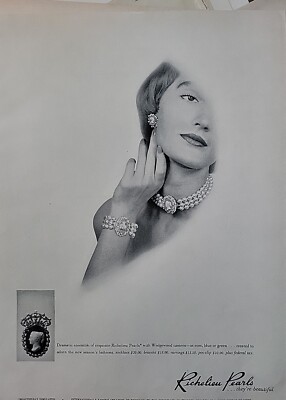 1948 Richelieu Pearl necklace bracelet with cameo Vintage Jewelry Ad