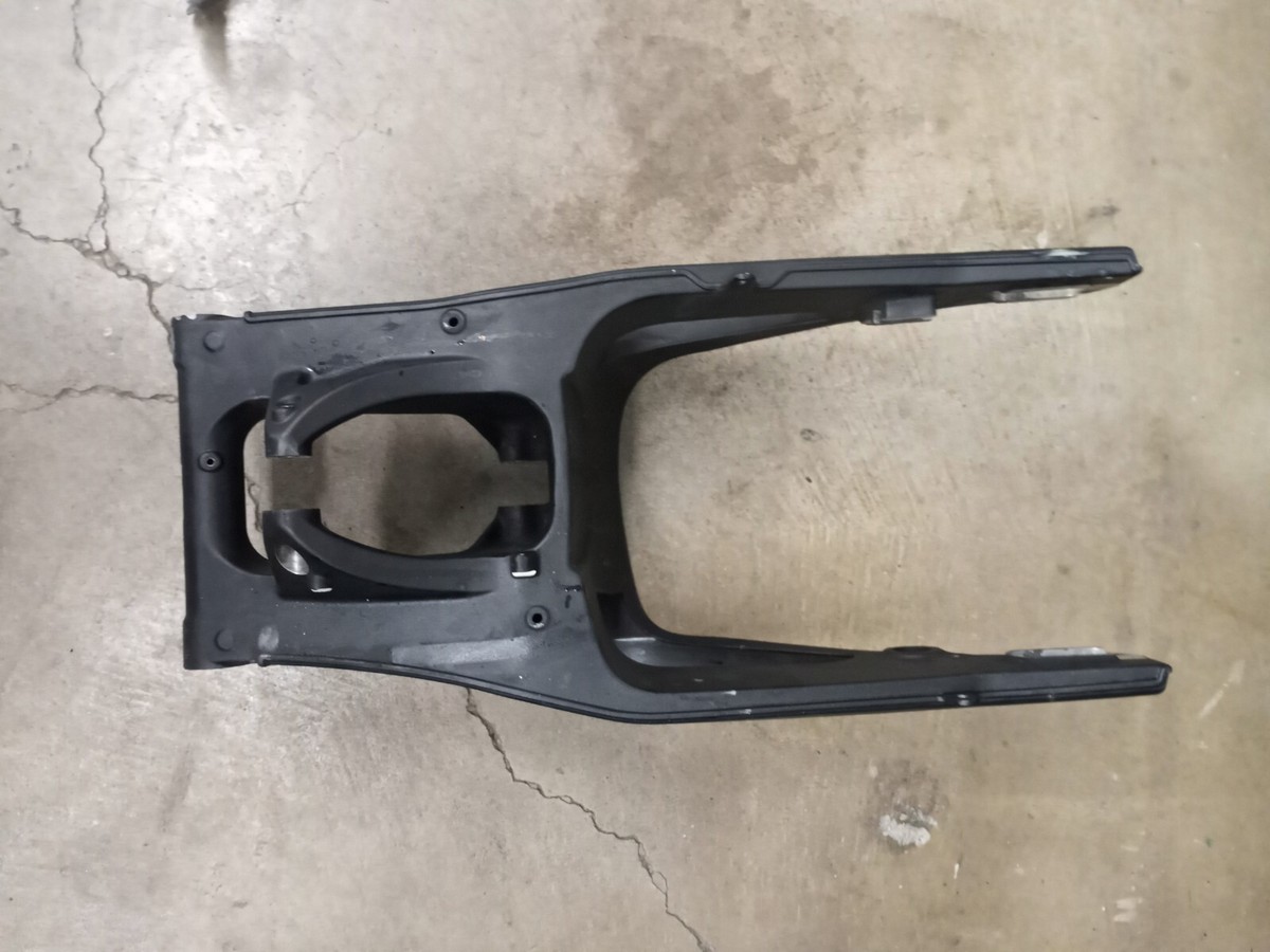 OEM 2020-2023 BMW S1000RR k67 REAR SWINGARM SWINGING ARM | eBay