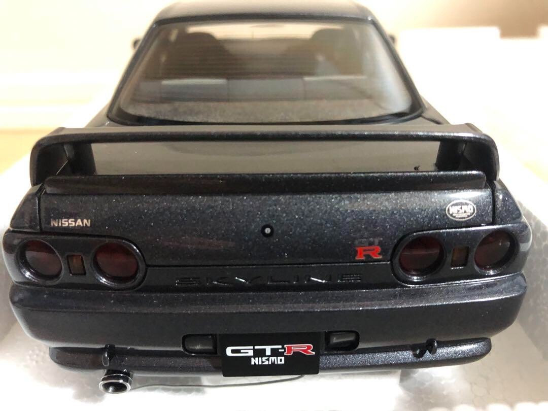 1/18 AUTOart Nissan Skyline GT-R R32 Nismo Black w/ Box From 1/18 AUTOart Nissan Skyline GT-R R32 Nismo Black w/ Box From