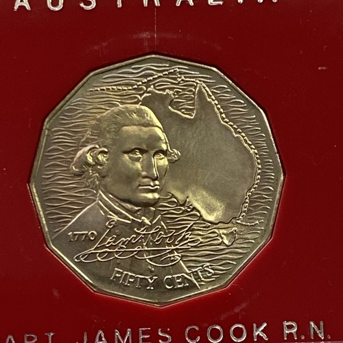 MONEDA DE 50 CENTAVOS AUSTRALIANA CAPT JAMES COOK BOTANY BAY 1770 - 1970 + ESTUCHE | *HIGGS - Imagen 2 de 6