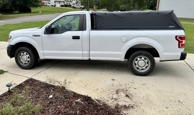 Ford F-150 Softtopper 8 ft Bed black