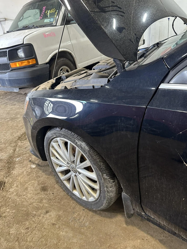 Used Front Left Fender fits: 2016 Volkswagen Jetta Sdn Front Left Grade A Foto 2 de 4