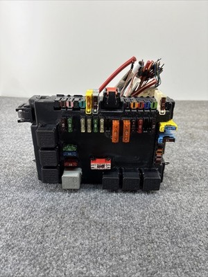 07-09 Mercedes W221 S550 CL550 Rear Trunk Fuse Junction Box Sam Module Assembly