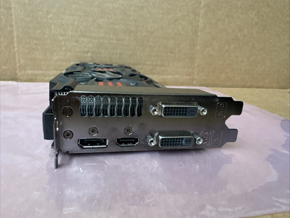 Asus NVIDIA GeForce GTX660 Ti-DC20-2GD5 2GB DDR5 Graphics Card - Image 2 of 3