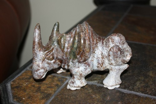 Antique carved Chinese jade rhinoceros, Han dynasty 206 BC-220 AD - Picture 7 of 12