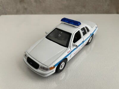 Welly 1999 Ford Crown Victoria Chicago Police Car - No.9762 - 1:43