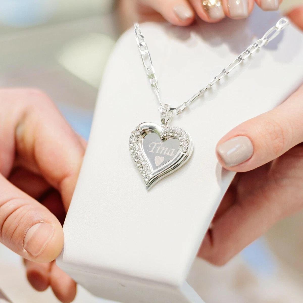 Ladies silver online heart necklace
