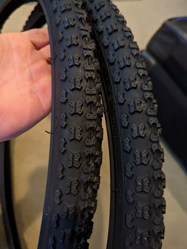 TWO (2)NEW DURO 26X 1.75 (47-559)BLACK BMX, CRUISER BICYCLES TIRES &TUBES,COMP 3 - Picture 2 of 5
