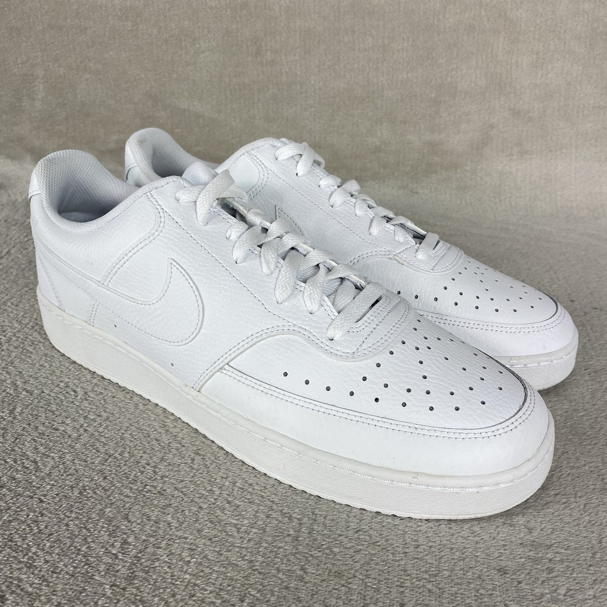 Nike Court Vision Low Sneaker Sz 10 excellent condition Nike Court Vision Low Men main image 4