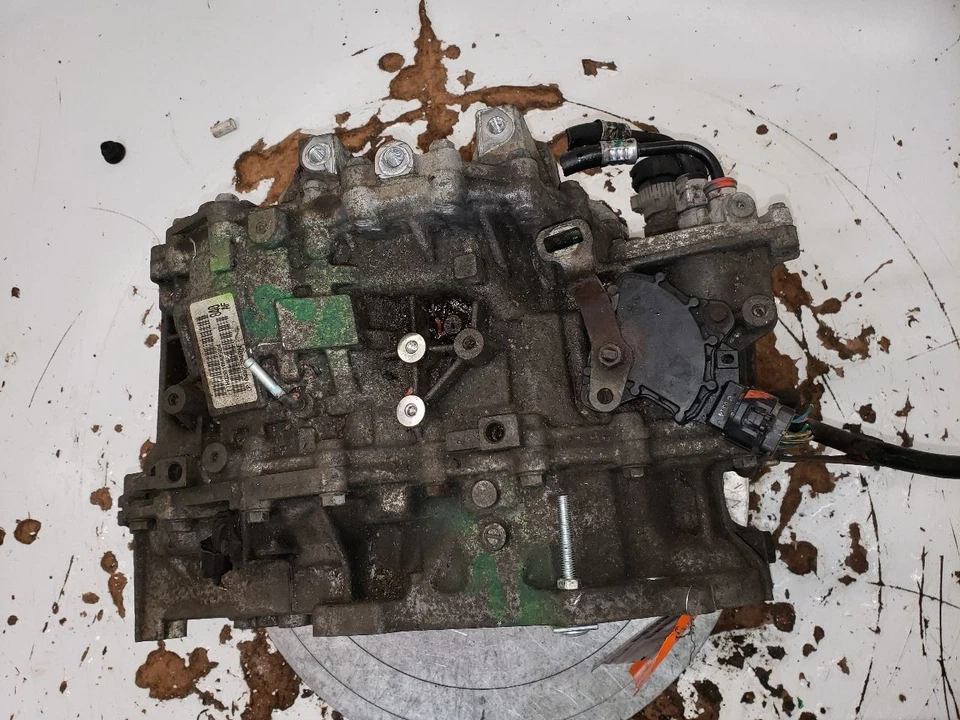 Refrigerador auxiliar transmisión automática CVT 2,4 L 4x4 compatible con 07-10 COMPASS 1422444 Foto 2 de 4