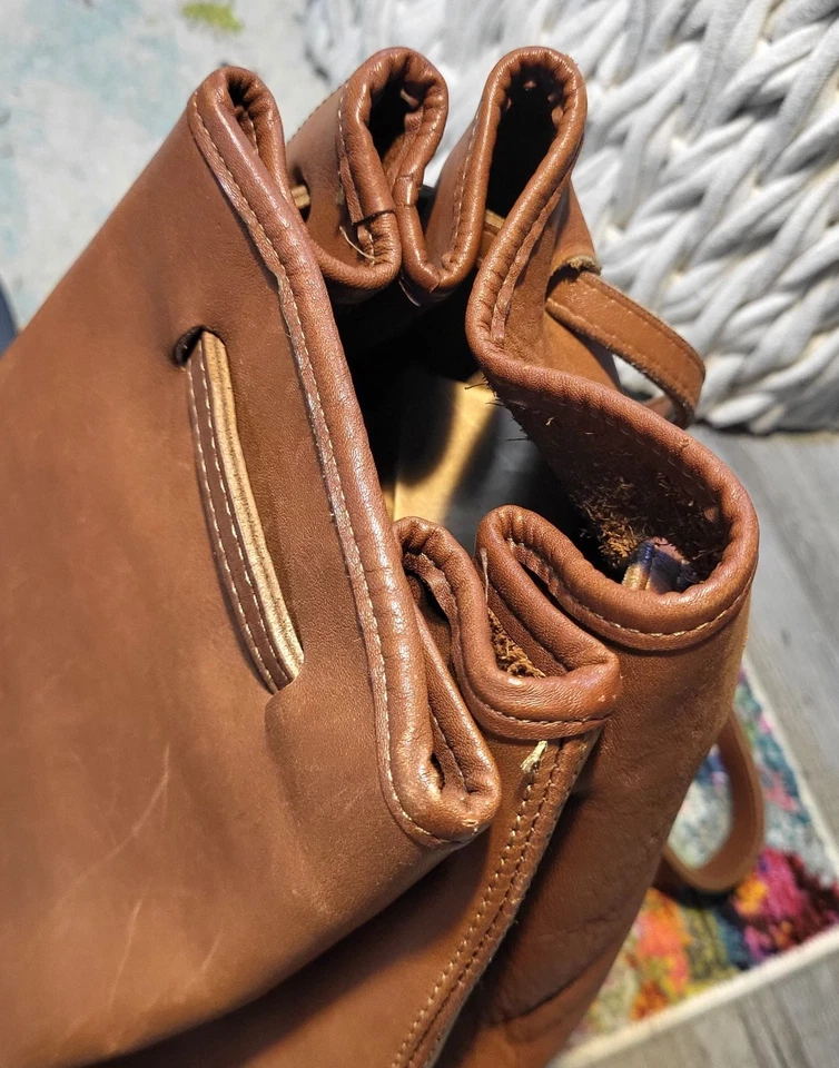 De colección COACH The Sling Bixby Cordón Cubo Cuero Cubo Hobo Bronceado Británico Foto 4 de 4