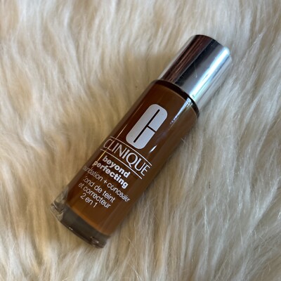 Clinique Beyond Perfecting Foundation + Concealer Read Descript- 28 Clove