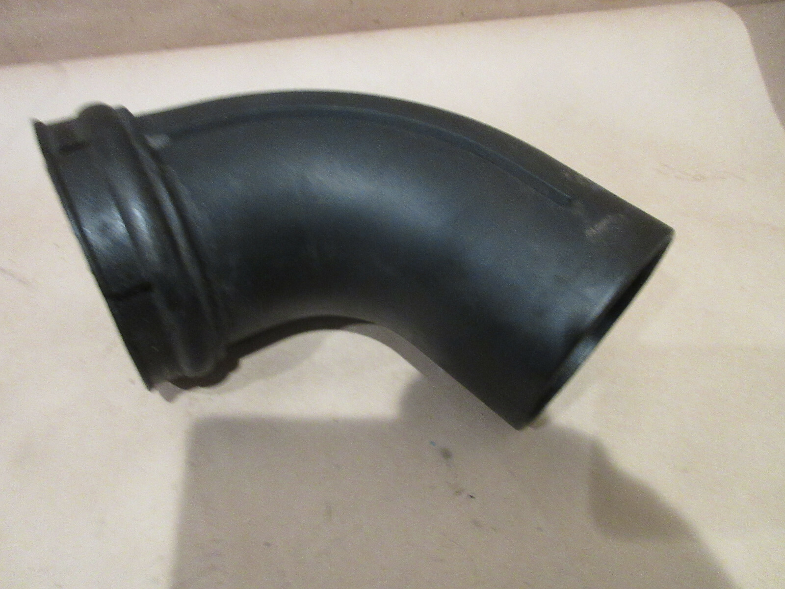 Ferrari 355 - RH Air Delivery Tube # 168684