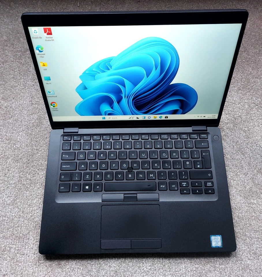 Dell Latitude 5400 14" (512GB SSD, Intel Core i7 8th Gen., 1.90 GHz, 24 GB)... - Image 4 of 4