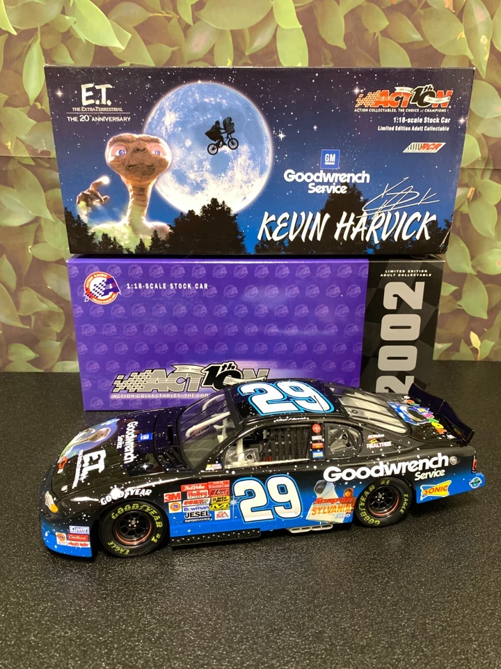 ACTION KEVIN HARVICK #29 GOODWRENCH SERVICE PLUS / ET 2002 MONTE CARLO 1:18 - Image 2 of 4