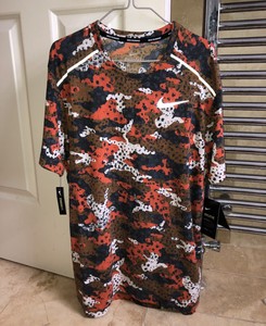 nike red camo shirt