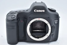 Canon EOS 5D DSLR Camera Body {12.8MP} (With Battery and Charger)