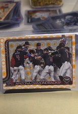 2025 Topps Series 2 - Arizona Diamondbacks #466 Holiday