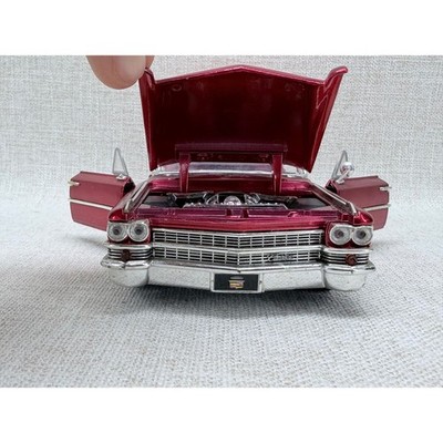 Jada Dub City OldSkool 1963 Cadillac Series 62 1/24 Diecast Red