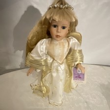 Memories Angel Figurine Gold Wings Hand Painted Christmas Decoration Collectible