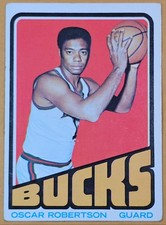 1972-73 Topps Oscar Robinson #25 Milwaukee Bucks Hall-of-Fame