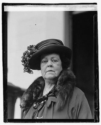Photo:Mrs. O.H.P. Belmont Portrait 1922