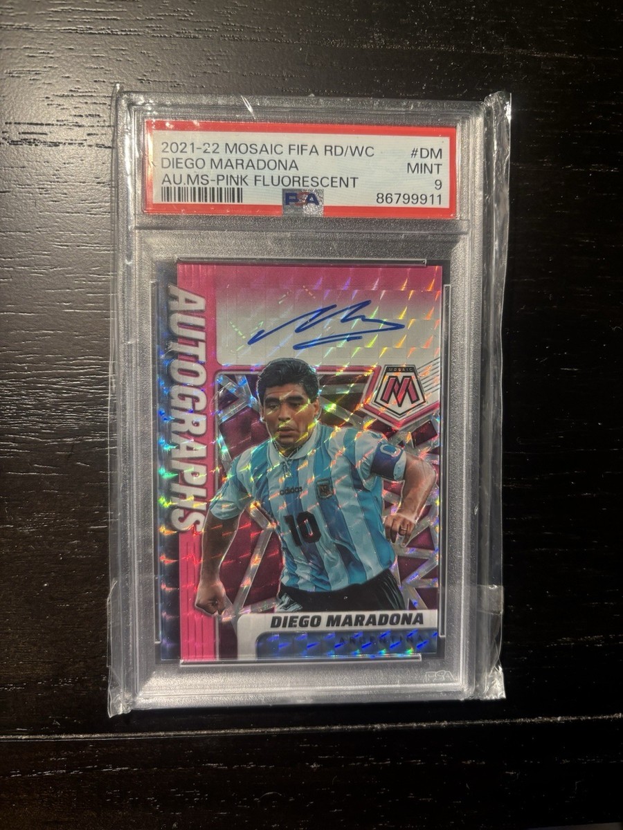 Diego Maradona Autograph /10🔥🔥*Extremely Rare Card Mosiac 2021